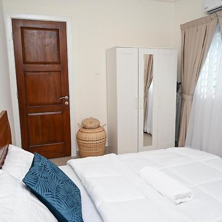 Lokko Serene Accra Exterior photo