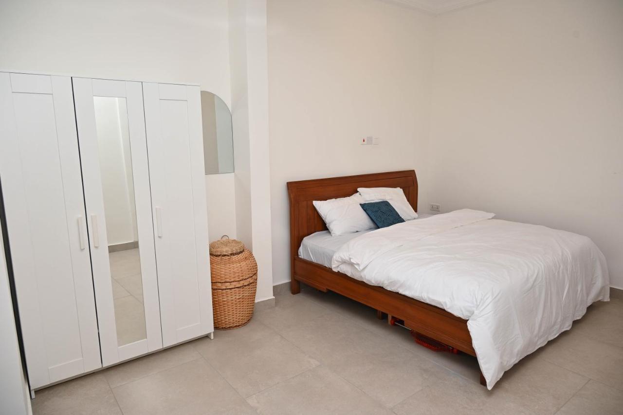 Lokko Serene Accra Exterior photo