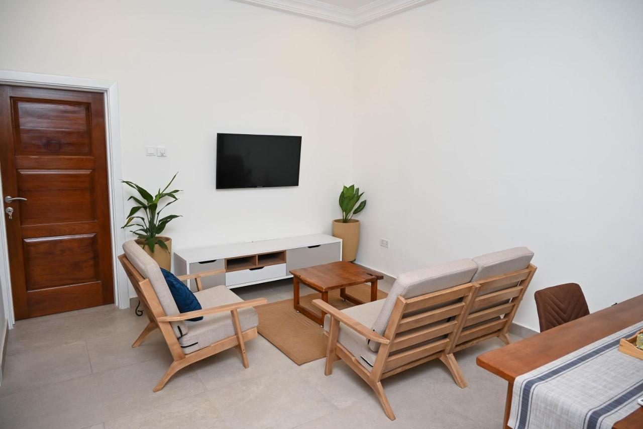 Lokko Serene Accra Exterior photo